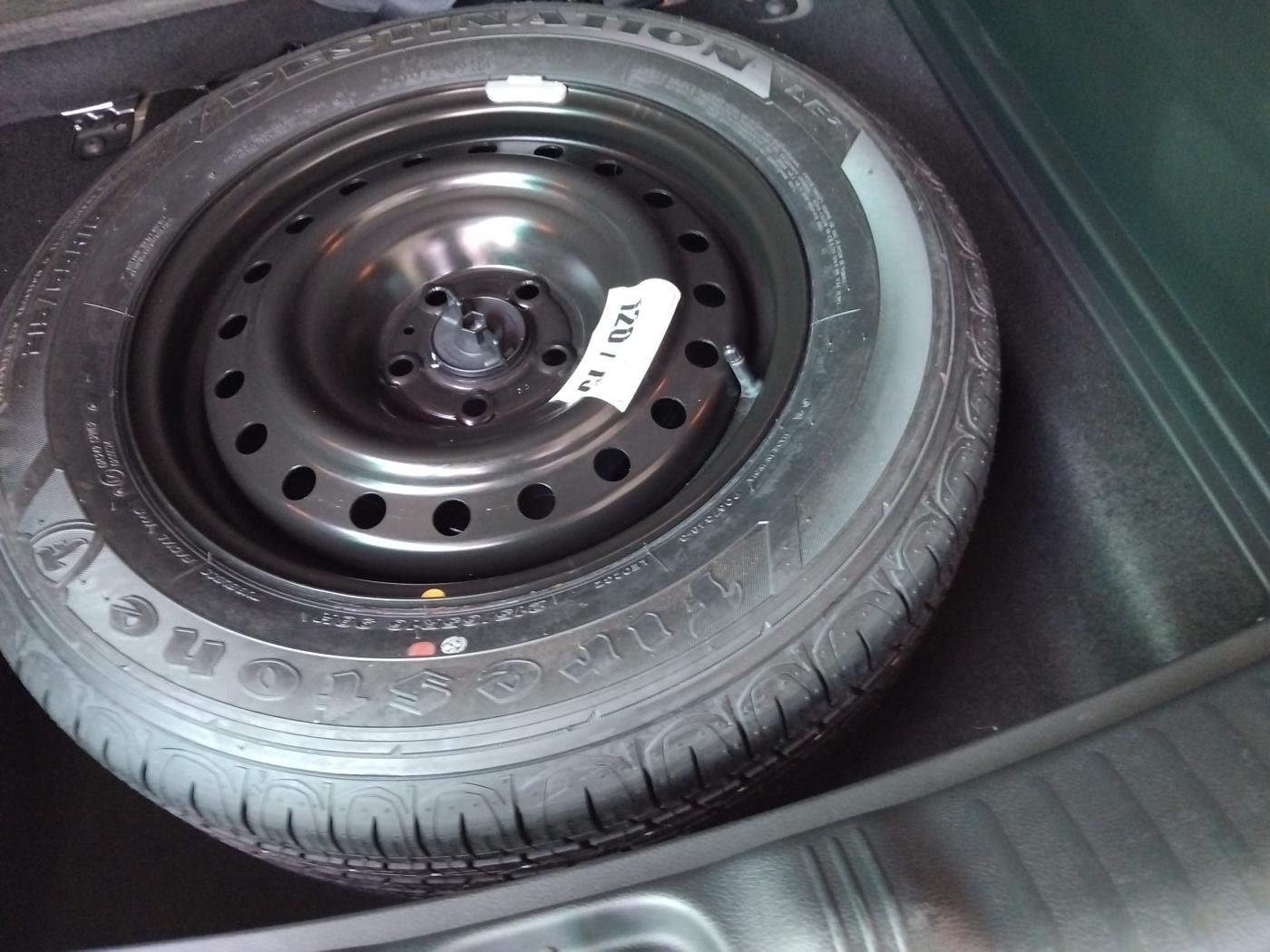 2020 Jeep Compass LIMITED PLUS PETROL AT, Petrol, Automatic, 37,143 km, tyre