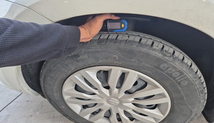 2021 Maruti Dzire VXI, Petrol, Manual, 27,832 km, tyre