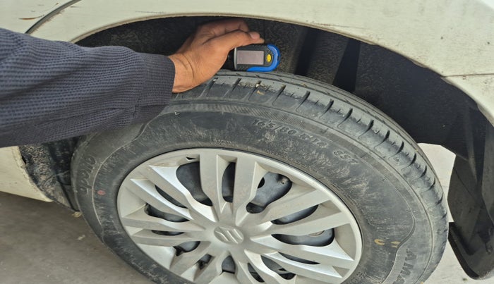 2021 Maruti Dzire VXI, Petrol, Manual, 27,832 km, tyre