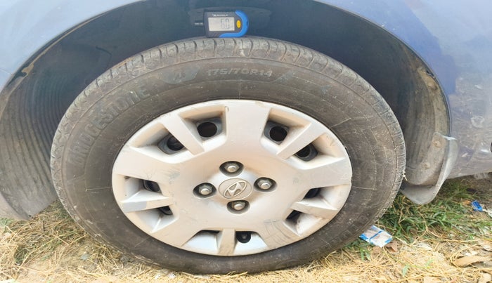 2012 Hyundai i20 MAGNA 1.4 CRDI, Diesel, Manual, 1,27,829 km, tyre