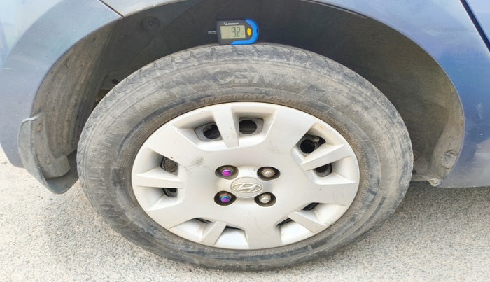 2012 Hyundai i20 MAGNA 1.4 CRDI, Diesel, Manual, 1,27,829 km, tyre