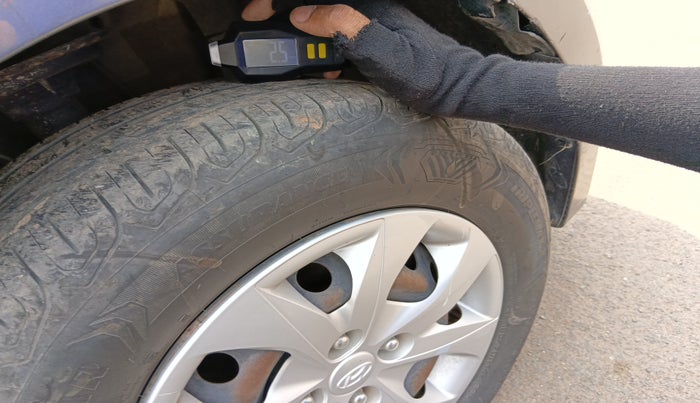 2016 Hyundai Elite i20 SPORTZ 1.2, Petrol, Manual, 64,976 km, tyre