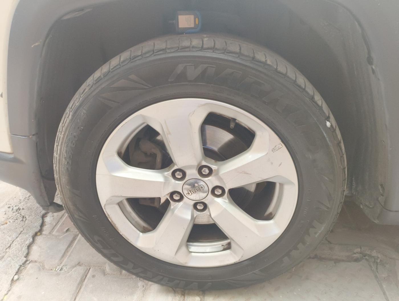 2017 Jeep Compass LONGITUDE (O) 2.0 DIESEL, Diesel, Manual, 82,516 km, tyre