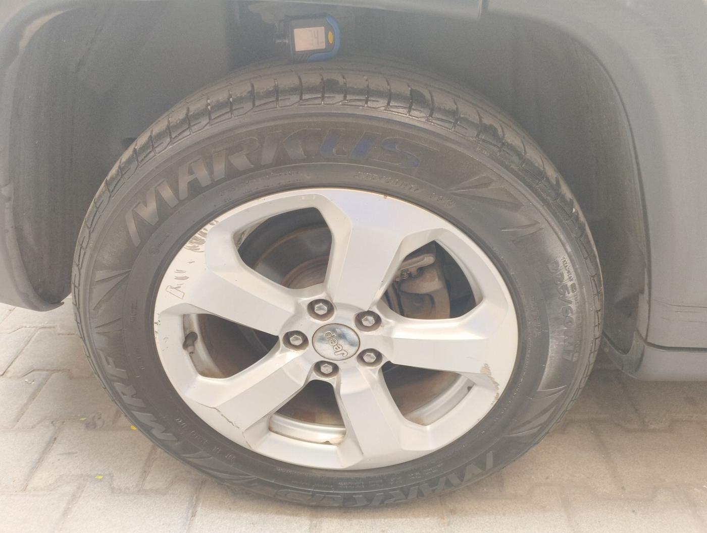 2017 Jeep Compass LONGITUDE (O) 2.0 DIESEL, Diesel, Manual, 82,516 km, tyre