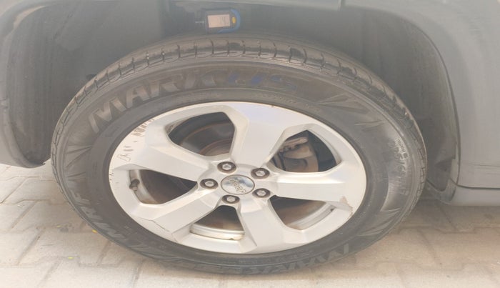 2017 Jeep Compass LONGITUDE (O) 2.0 DIESEL, Diesel, Manual, 82,516 km, tyre