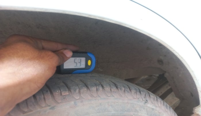 2012 Maruti Wagon R 1.0 LXI, Petrol, Manual, 49,965 km, tyre