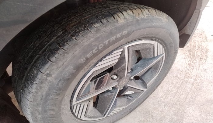 2023 Tata NEXON EV FEARLESS LONG RANGE, Electric, Automatic, 28,917 km, tyre