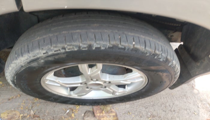 2014 Mahindra Scorpio S10, Diesel, Manual, 1,38,235 km, tyre