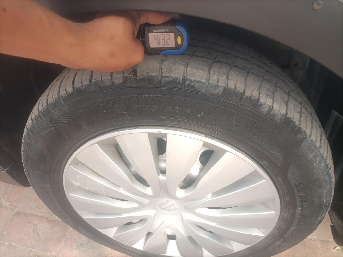 2016 Maruti S Cross SIGMA 1.3, Diesel, Manual, 87,501 km, tyre