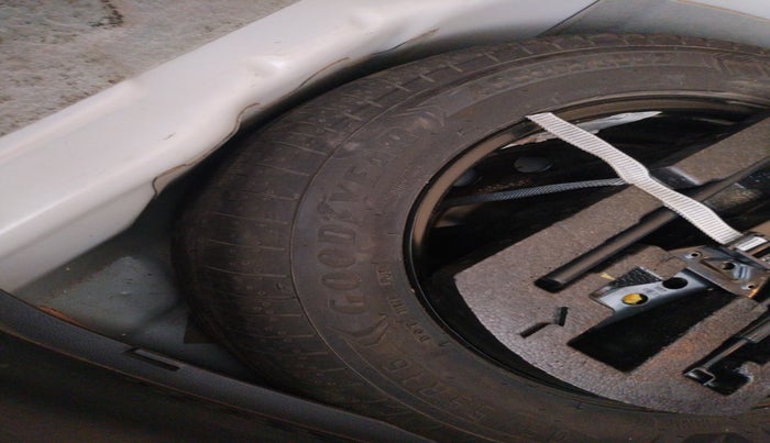 2023 Skoda KUSHAQ STYLE 1.0L TSI MT, Petrol, Manual, 13,637 km, tyre