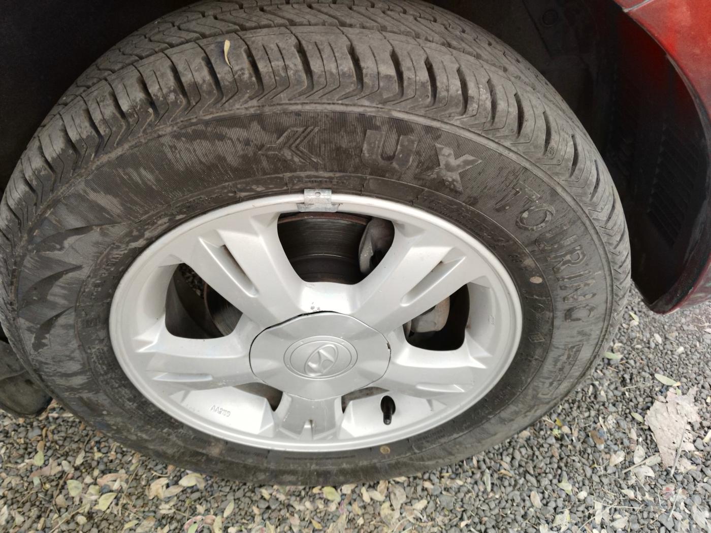 2011 Hyundai i20 SPORTZ (O) 1.2, Petrol, Manual, 71,540 km, tyre
