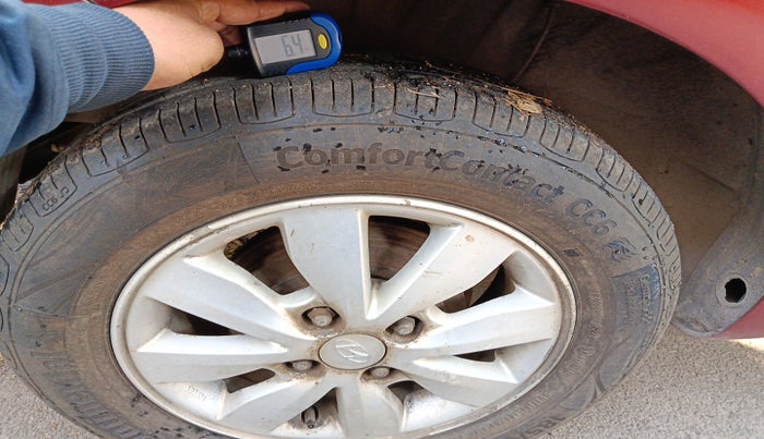 2013 Hyundai i20 SPORTZ 1.2, Petrol, Manual, 1,32,514 km, tyre