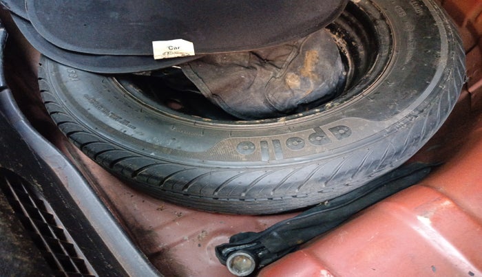 2013 Hyundai i20 SPORTZ 1.2, Petrol, Manual, 1,32,514 km, tyre