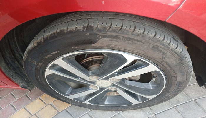 2020 Tata ALTROZ XZ PETROL, Petrol, Manual, 22,526 km, tyre