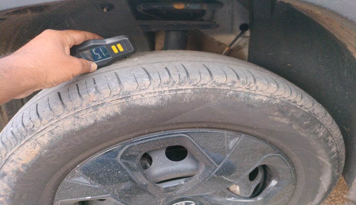 2024 Tata PUNCH PURE MT, Petrol, Manual, 26,901 km, tyre