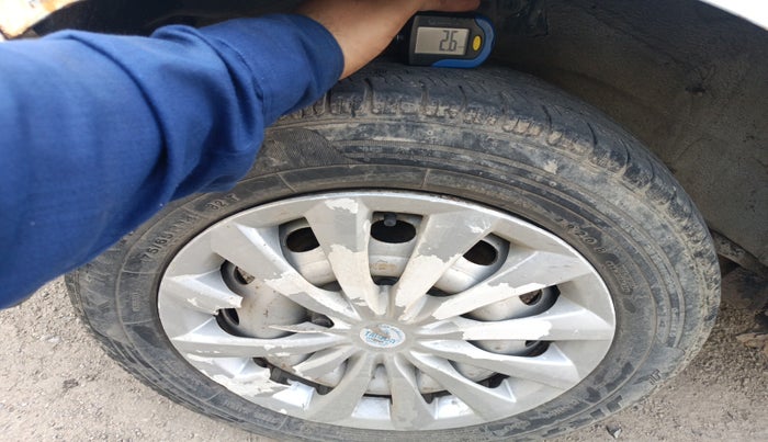 2017 Tata Zest XE 75PS DIESEL, Diesel, Manual, 16,50,000 km, tyre