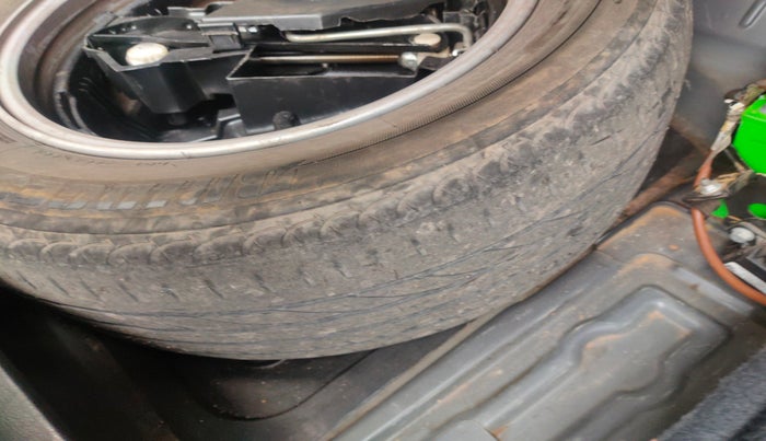 2015 Mercedes Benz E Class E250 CDI, Diesel, Automatic, 75,226 km, tyre