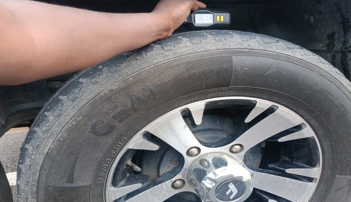 2022 Force Motors GURKHA 4x4, Diesel, Manual, 57,400 km, tyre