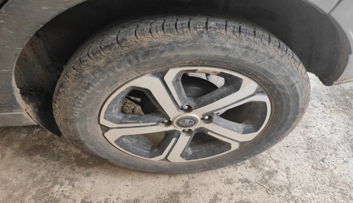 2023 Tata NEXON XZ PLUS PETROL, Petrol, Manual, 16,181 km, tyre