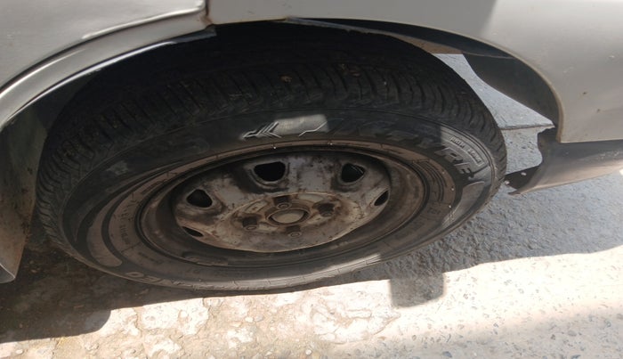 2017 Maruti Eeco 5 STR WITH A/C+HTR, Petrol, Manual, 1,85,453 km, tyre