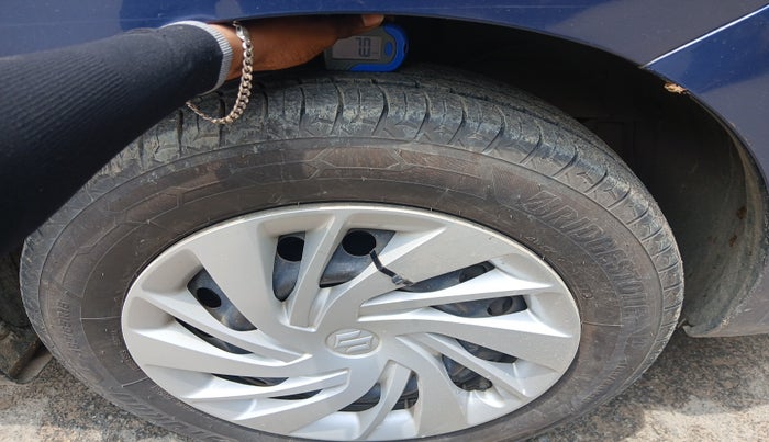 2020 Maruti Ertiga VXI SHVS, Petrol, Manual, 1,01,755 km, tyre