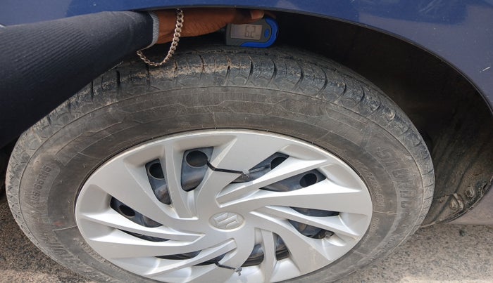 2020 Maruti Ertiga VXI SHVS, Petrol, Manual, 1,01,755 km, tyre