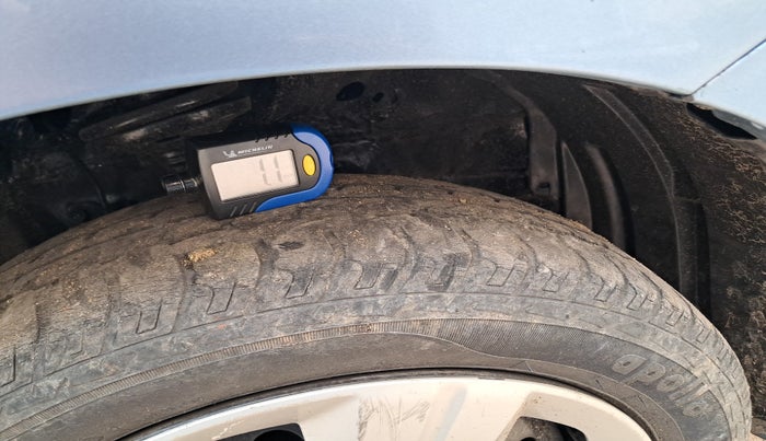 2013 Maruti Wagon R 1.0 VXI, Petrol, Manual, 22,093 km, tyre