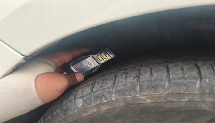 2018 Toyota YARIS VX CVT, Petrol, Automatic, 91,189 km, tyre