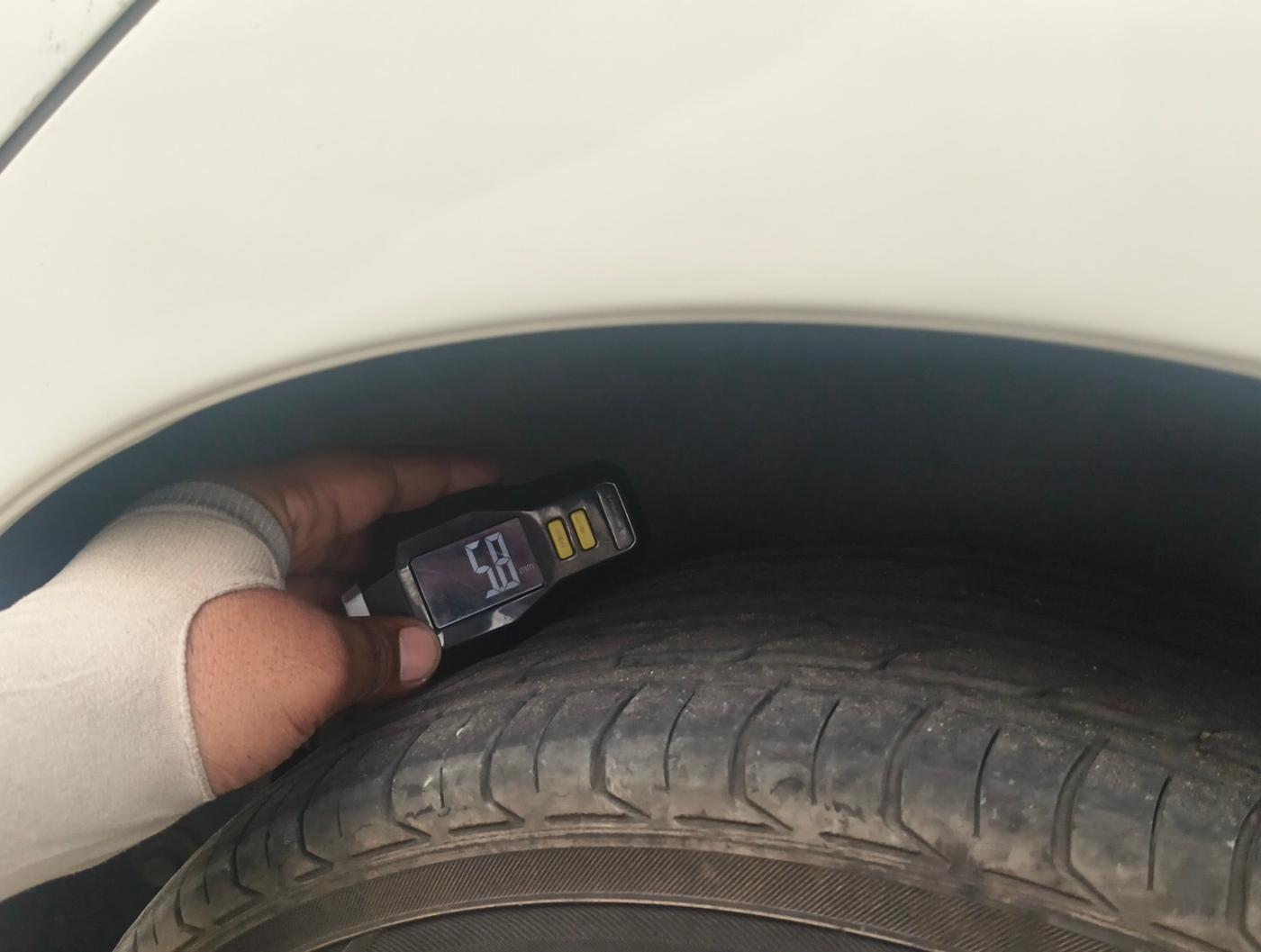 2018 Toyota YARIS VX CVT, Petrol, Automatic, 91,189 km, tyre