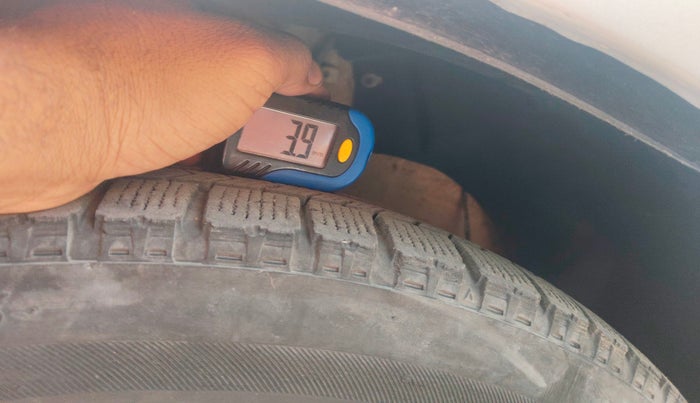 2014 Skoda Rapid ELEGANCE 1.6 TDI CR MT, Diesel, Manual, 1,78,854 km, tyre