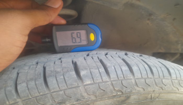 2010 Maruti Swift VDI, Diesel, Manual, 64,421 km, tyre