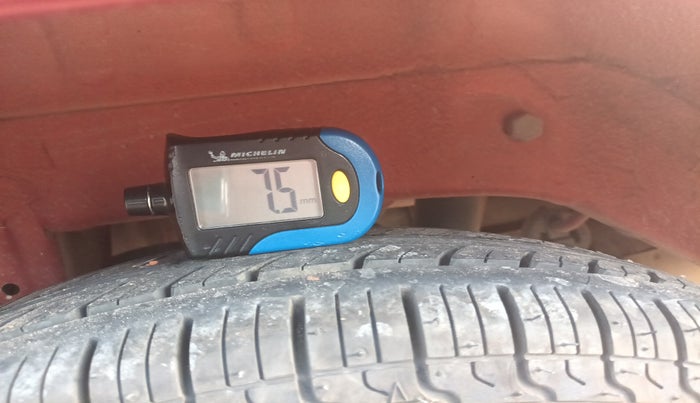 2018 Maruti Alto 800 LXI, Petrol, Manual, 81,395 km, tyre