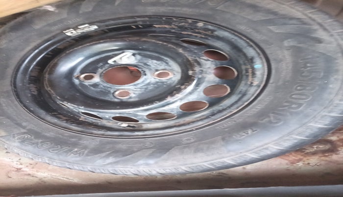 2018 Maruti Alto 800 LXI, Petrol, Manual, 81,395 km, tyre