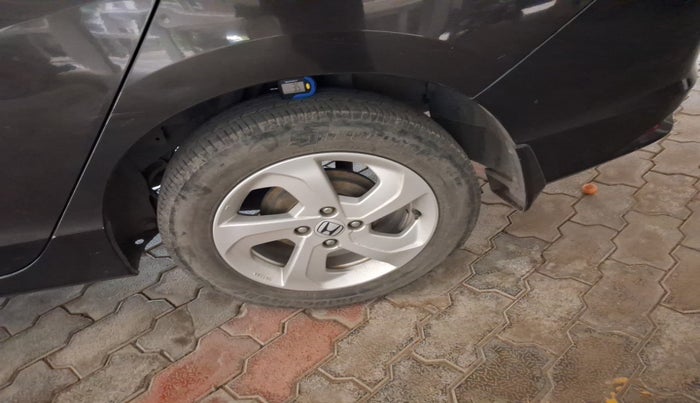 2015 Honda City 1.5L I-VTEC V MT, Petrol, Manual, 87,051 km, tyre