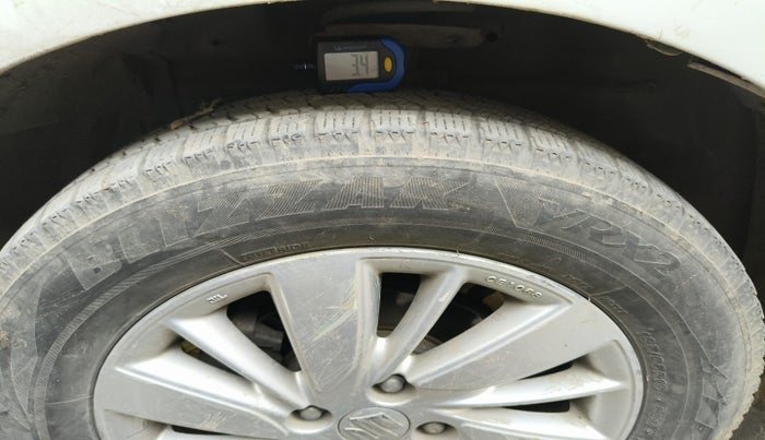 2016 Maruti Swift Dzire ZXI, Petrol, Manual, 72,000 km, tyre