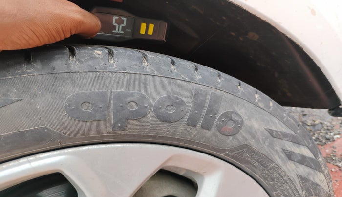 2017 Ford Figo Aspire TITANIUM1.5 DIESEL, Diesel, Manual, 1,12,814 km, tyre