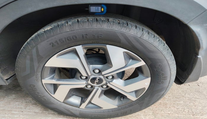 2022 KIA SONET HTX PLUS 1.5, Diesel, Manual, 61,810 km, tyre