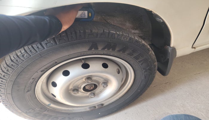 2010 Maruti Alto LX, Petrol, Manual, 73,373 km, tyre