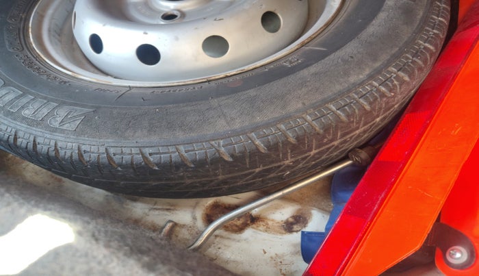 2010 Maruti Alto LX, Petrol, Manual, 73,373 km, tyre