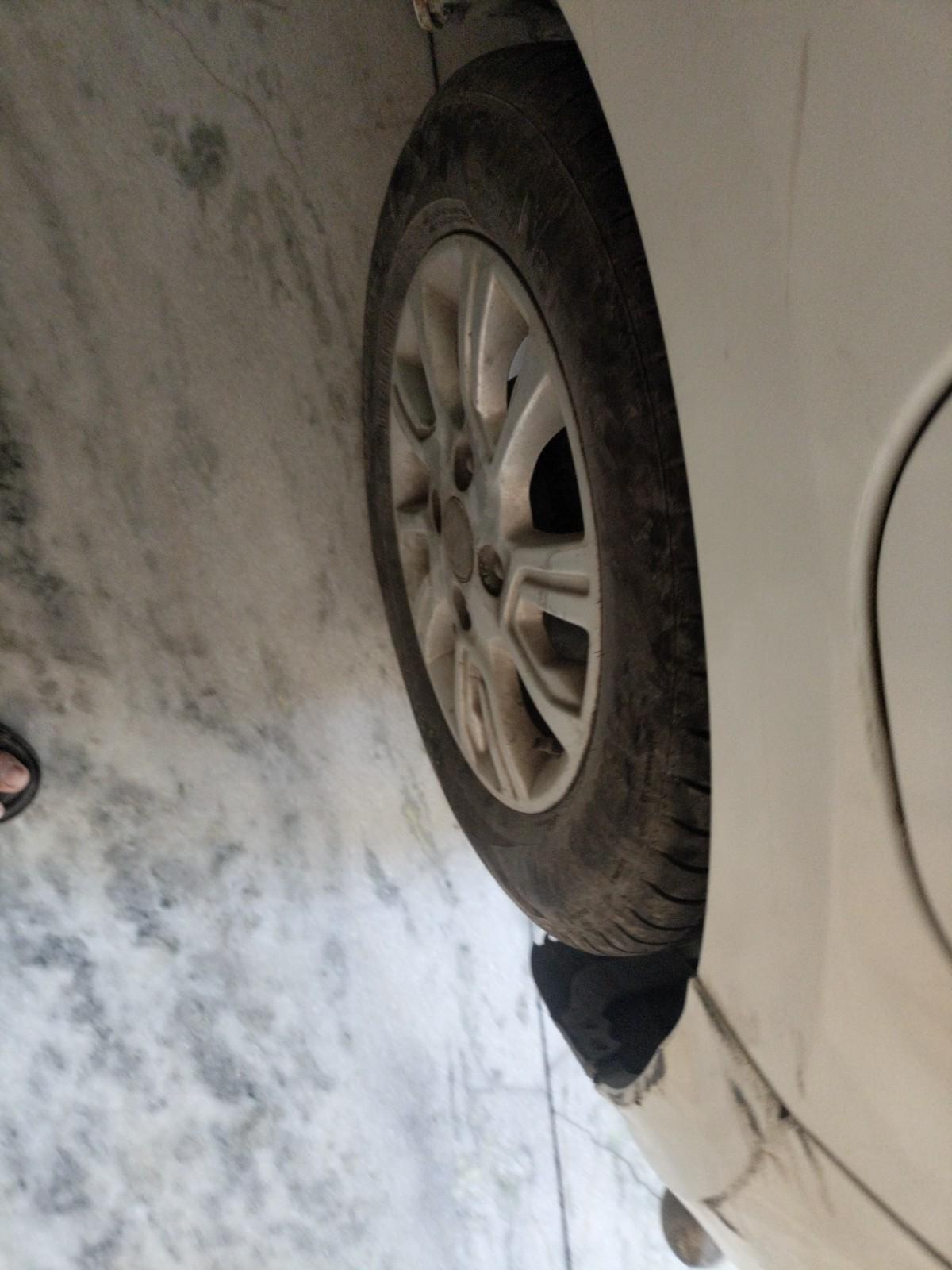 2017 Tata Tiago XZ DIESEL, Diesel, Manual, 95,680 km, tyre