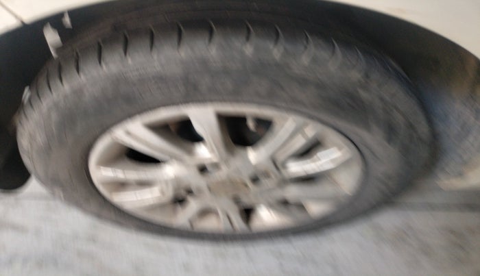 2017 Tata Tiago XZ DIESEL, Diesel, Manual, 95,680 km, tyre