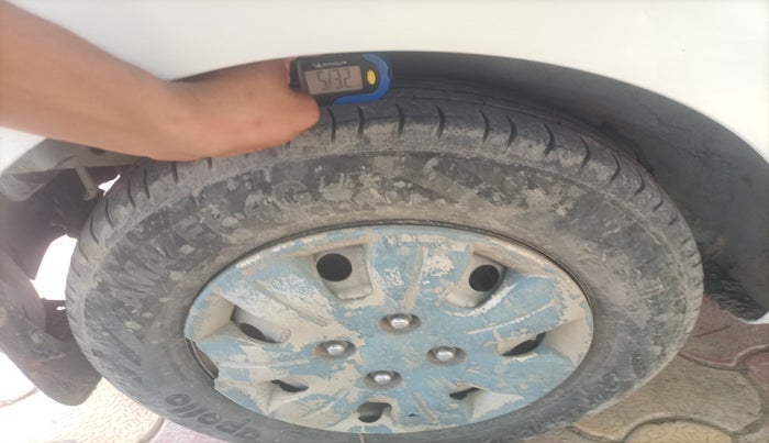 2014 Hyundai i10 MAGNA 1.1, Petrol, Manual, 87,254 km, tyre