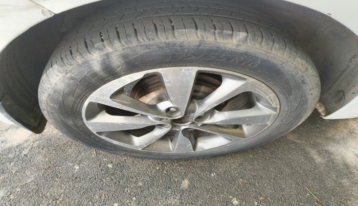 2015 Hyundai Elite i20 ASTA 1.4 CRDI, Diesel, Manual, 1,15,317 km, tyre