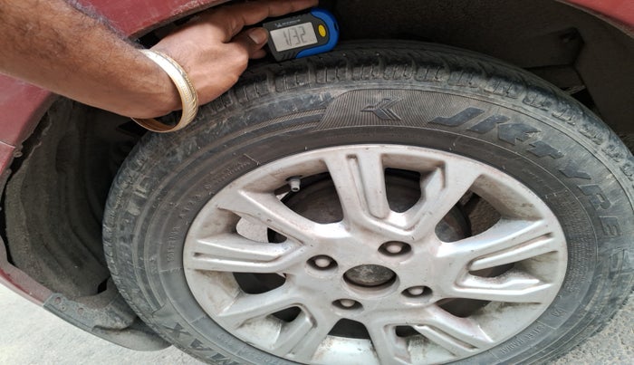 2017 Tata Tiago XZ PETROL, Petrol, Manual, 62,888 km, tyre