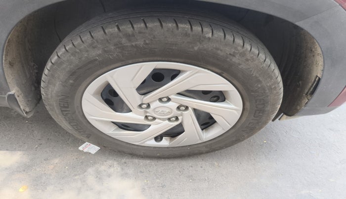 2023 Hyundai Creta E 1.5 DIESEL, Diesel, Manual, 77,968 km, tyre