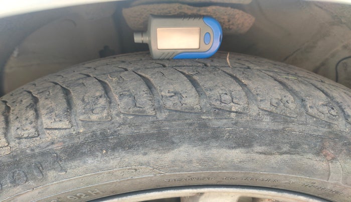 2014 Chevrolet Cruze LTZ, Diesel, Manual, 53,608 km, tyre