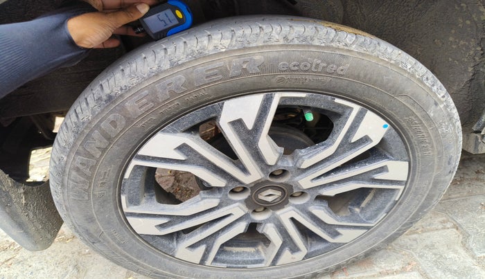 2021 Renault Kiger RXZ MT, Petrol, Manual, 91,742 km, tyre