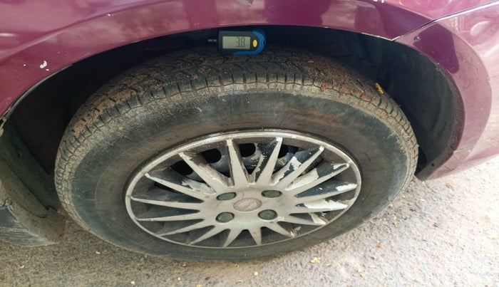 2017 Maruti Swift Dzire VXI (O), Petrol, Manual, 64,579 km, tyre