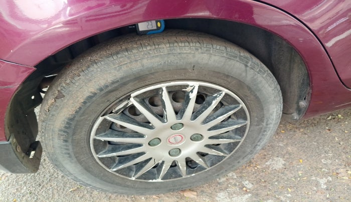2017 Maruti Swift Dzire VXI (O), Petrol, Manual, 64,579 km, tyre