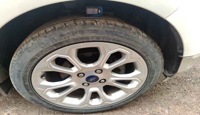 2018 Ford Ecosport TITANIUM + 1.5L DIESEL, Diesel, Manual, 76,956 km, tyre